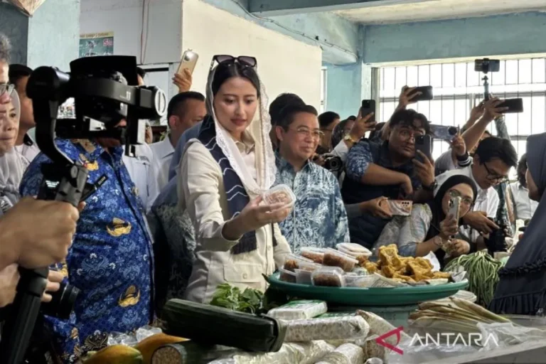 Kalangan produktif topang misi pertumbuhan ekonomi 8 persen