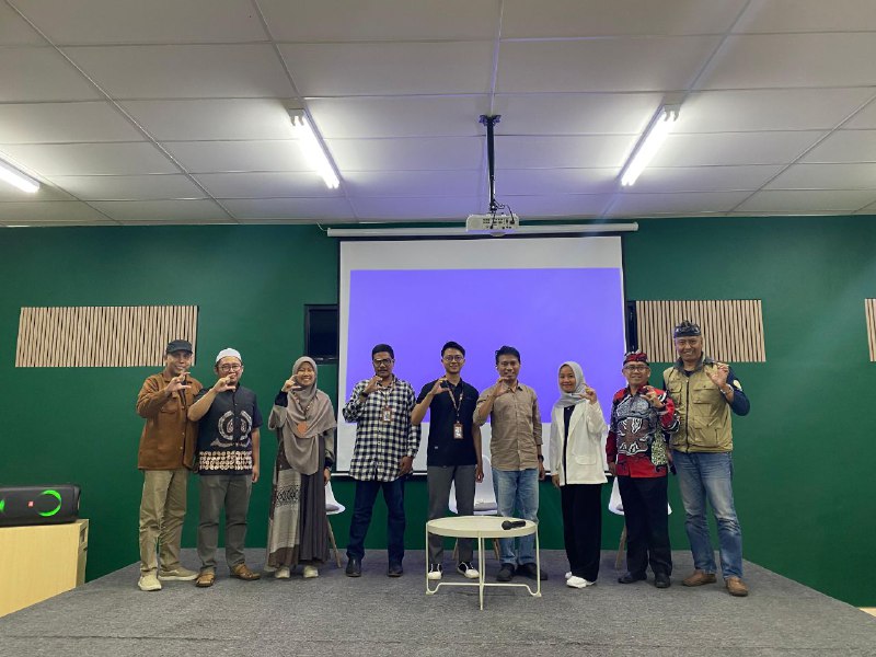 ad190be2-2d83-44c7-a114-a55b0aa849e7