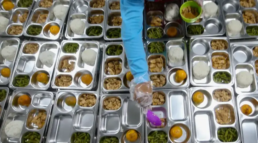 foto_konten-kasus-keracunan-mbg-terjadi-lagi-pakar-kesehatan-um-surabaya-beri-catatan-penting-untuk-pemerintah-uswah-HfGVWJ