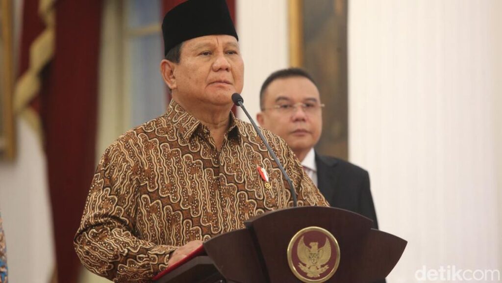 momen-prabowo-umumkan-menteri-kabinet-merah-putih-3_169